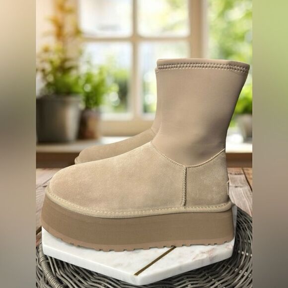 NEW UGG Women's Classic Dipper Sand Platform Shearling Suede Boots 1144031 SZ 9 - Picture 6 of 13